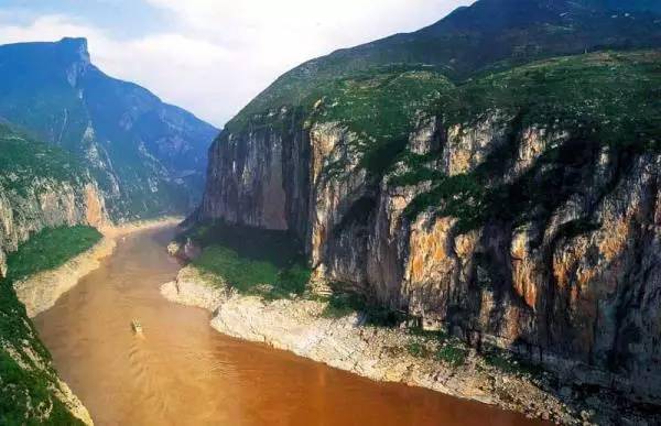 三峡大坝没建成的罕见照片,简直是人间仙境