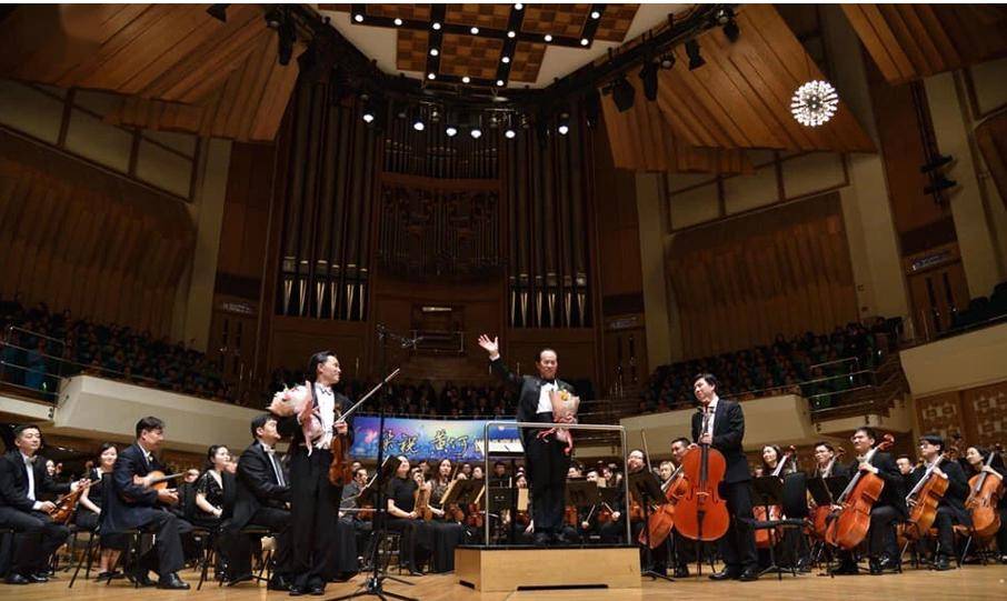 在《梁祝》65年周年之际,特邀《梁祝》主创者何占豪