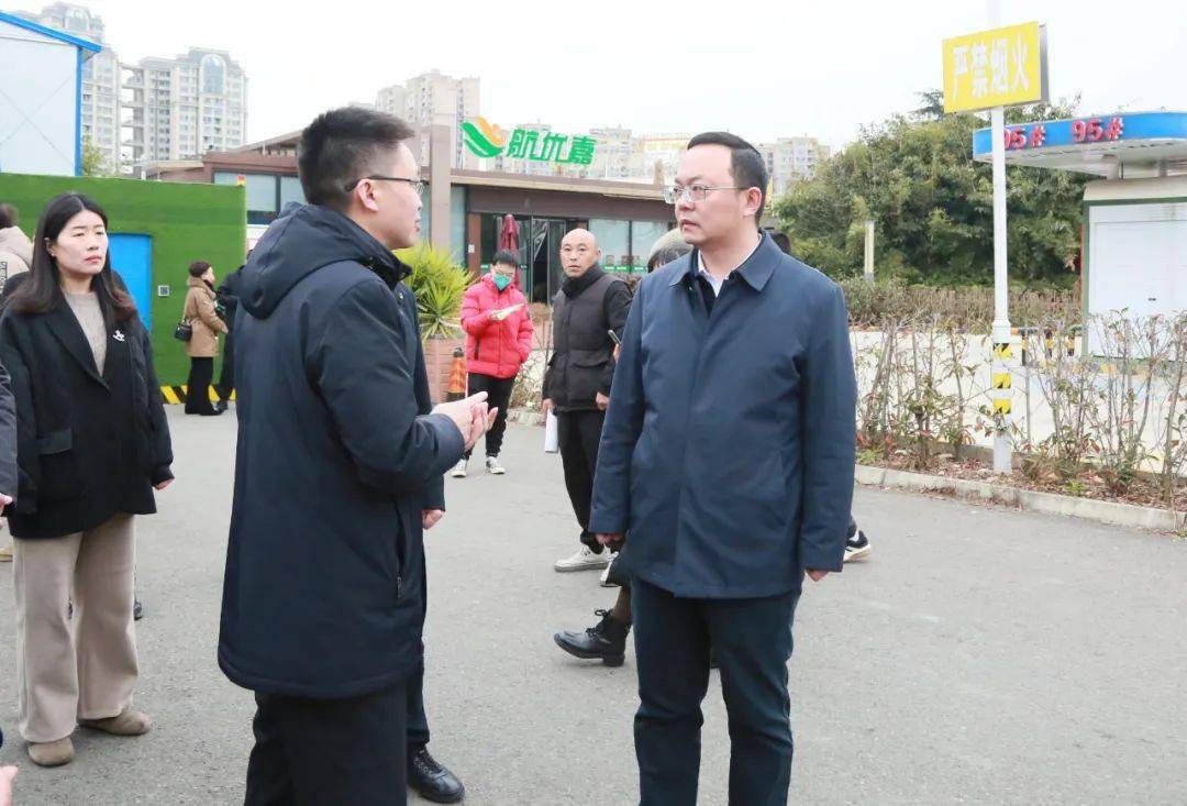 胡涛:做实做细就业服务工作 全力稳就业保用工促发展_招聘会_企业