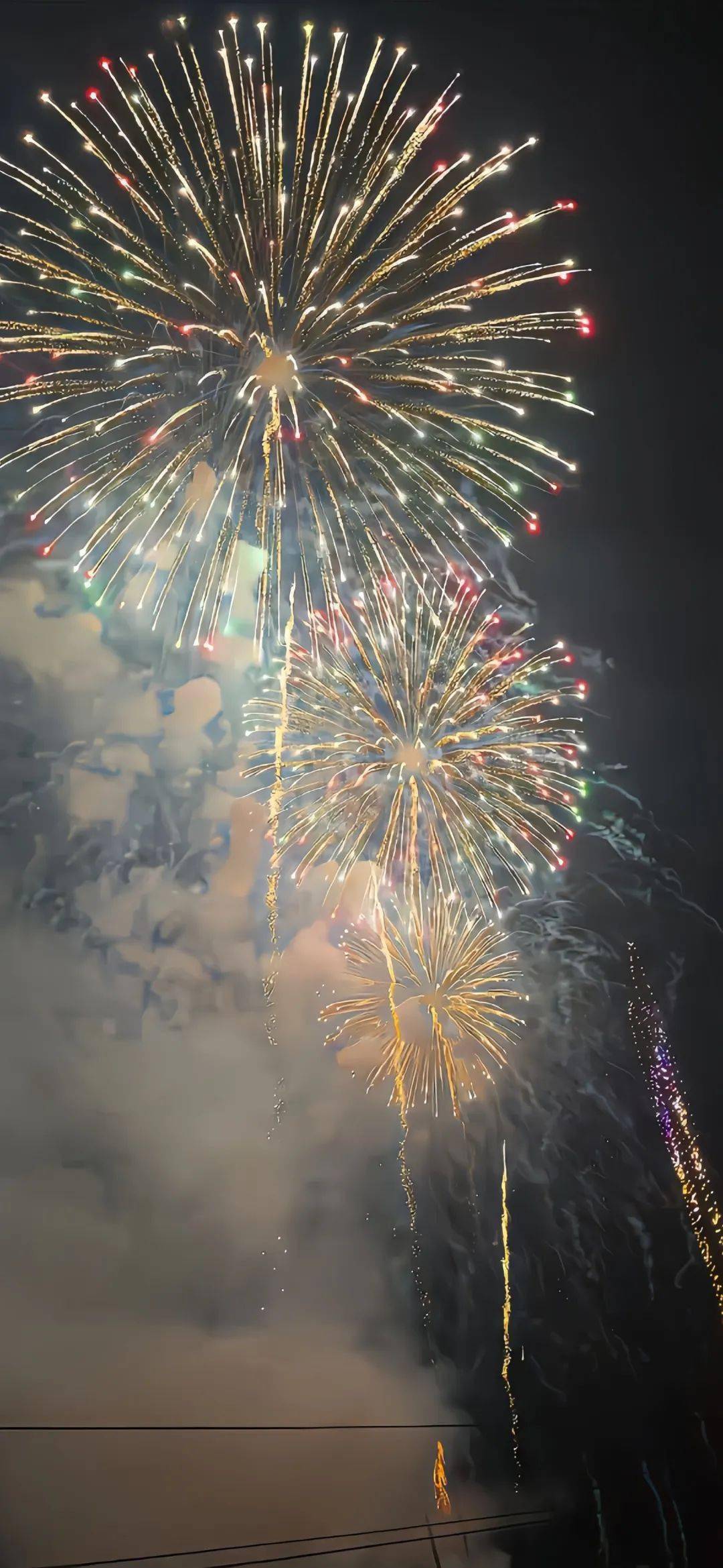 壁纸| 烟花氛围感 锁屏壁纸_loveeee