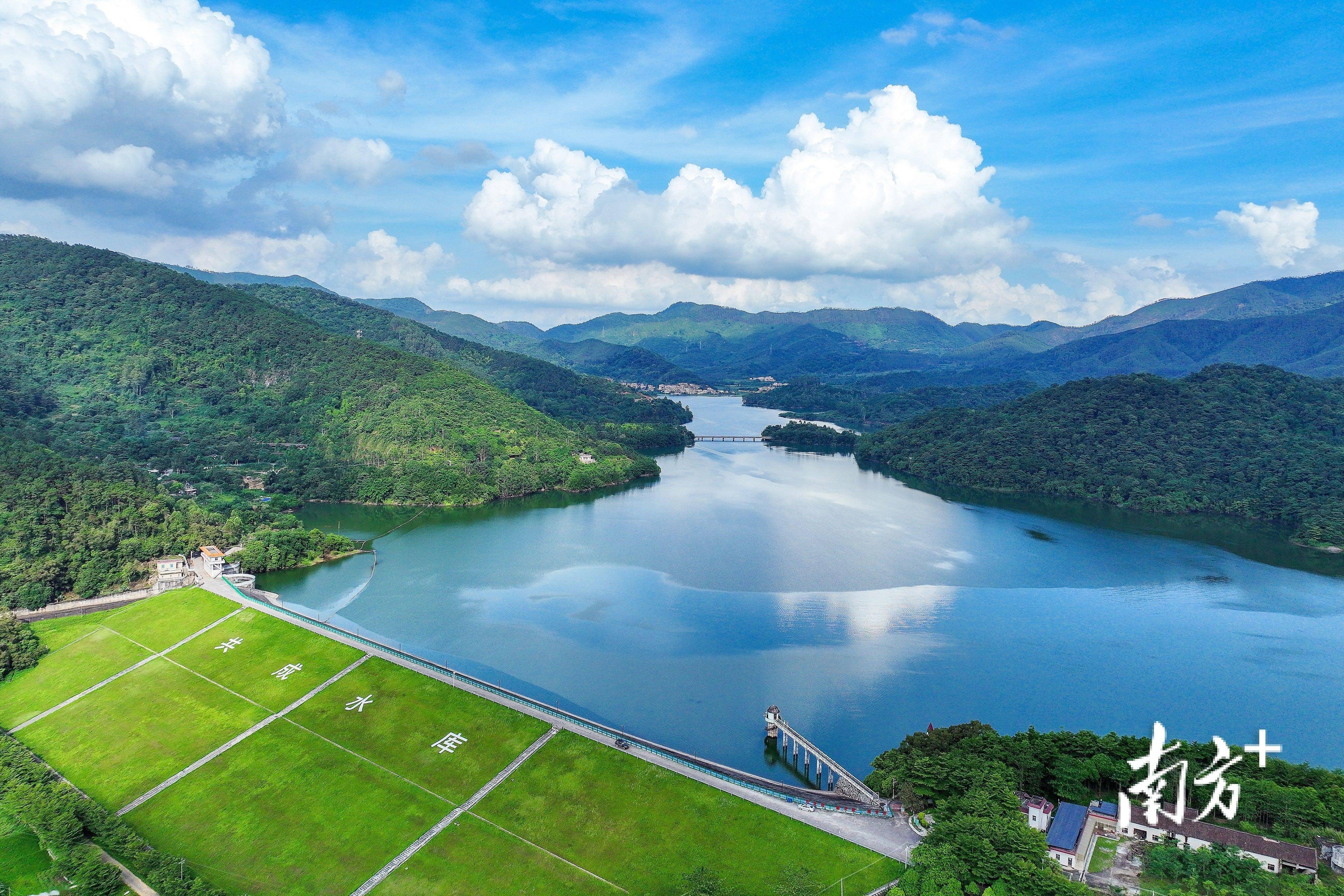 建设_产业_新城镇