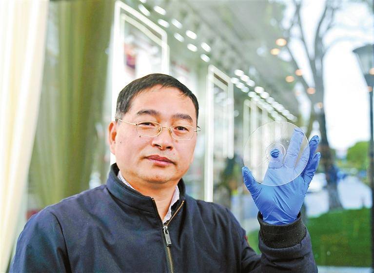 "超级光盘"诞生了_阮昊_上海_光学