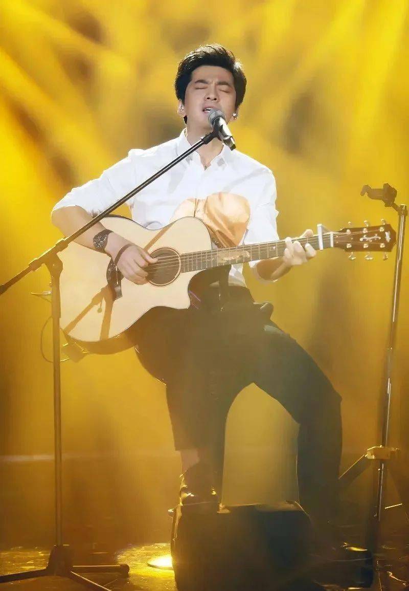 李健:人过中年,很难快乐_高晓松_小时候_卢庚戌