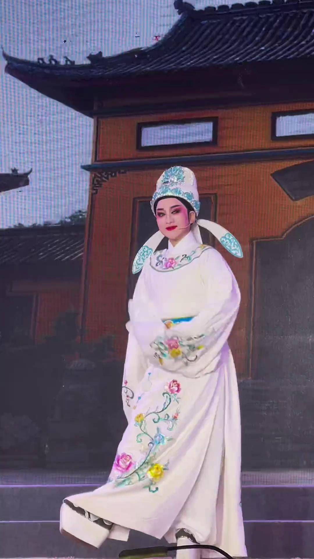越剧小生李琼燕 越剧玉蜻蜓 真人真唱 演出现场视频 谁说戏曲不抖音