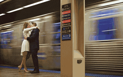 rail transitrail transit的意思是轨道交通,它的原意覆盖比较广,包括