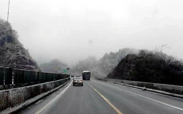 为配合部分地州交通管制,贵阳市仅s36玉盘高速全路段管制,s30