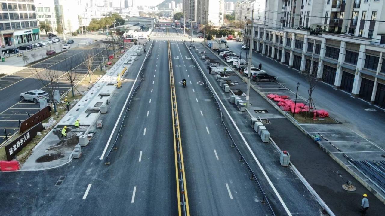 台州路桥区桐屿街道:旧路焕新颜,铺就美丽城镇"幸福路"_大道_改造