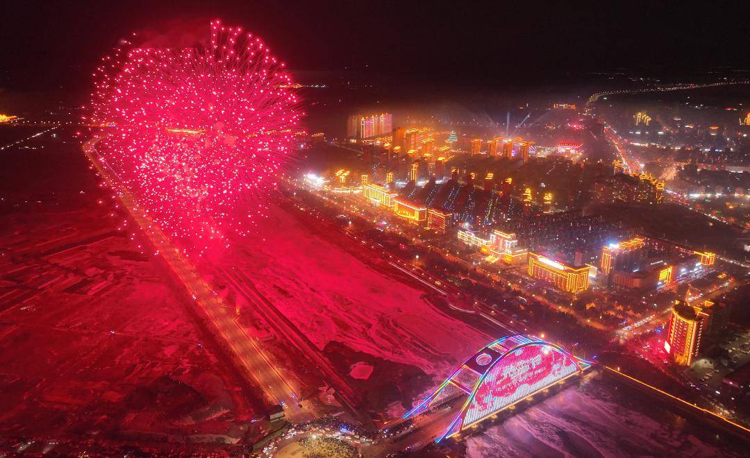 闹元宵庆团圆 品年味传祝福——市民游客共同感受延