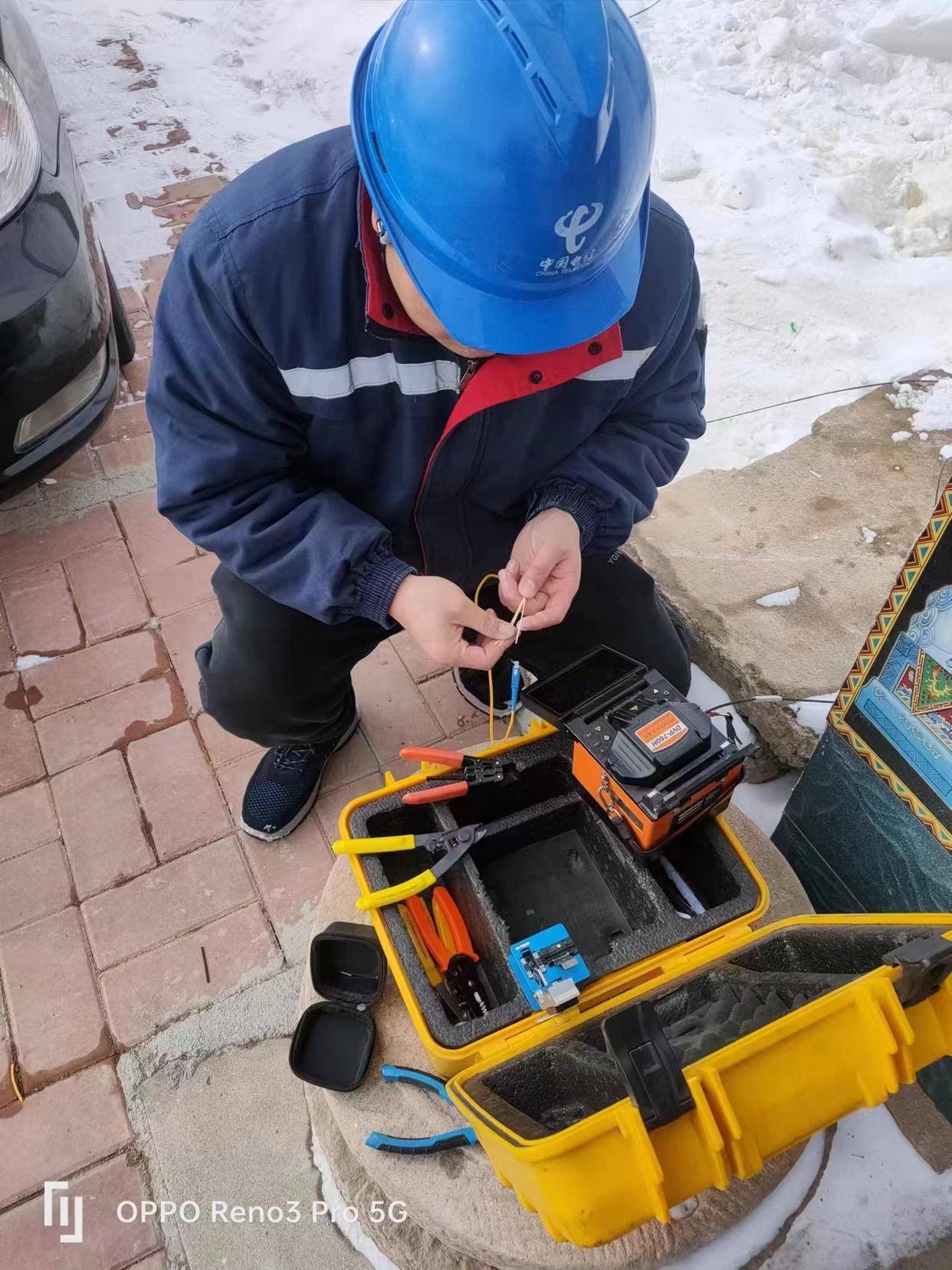 迎元宵服务不打烊,电信宽带装维守护用户温暖过节_设备_风雪_网络