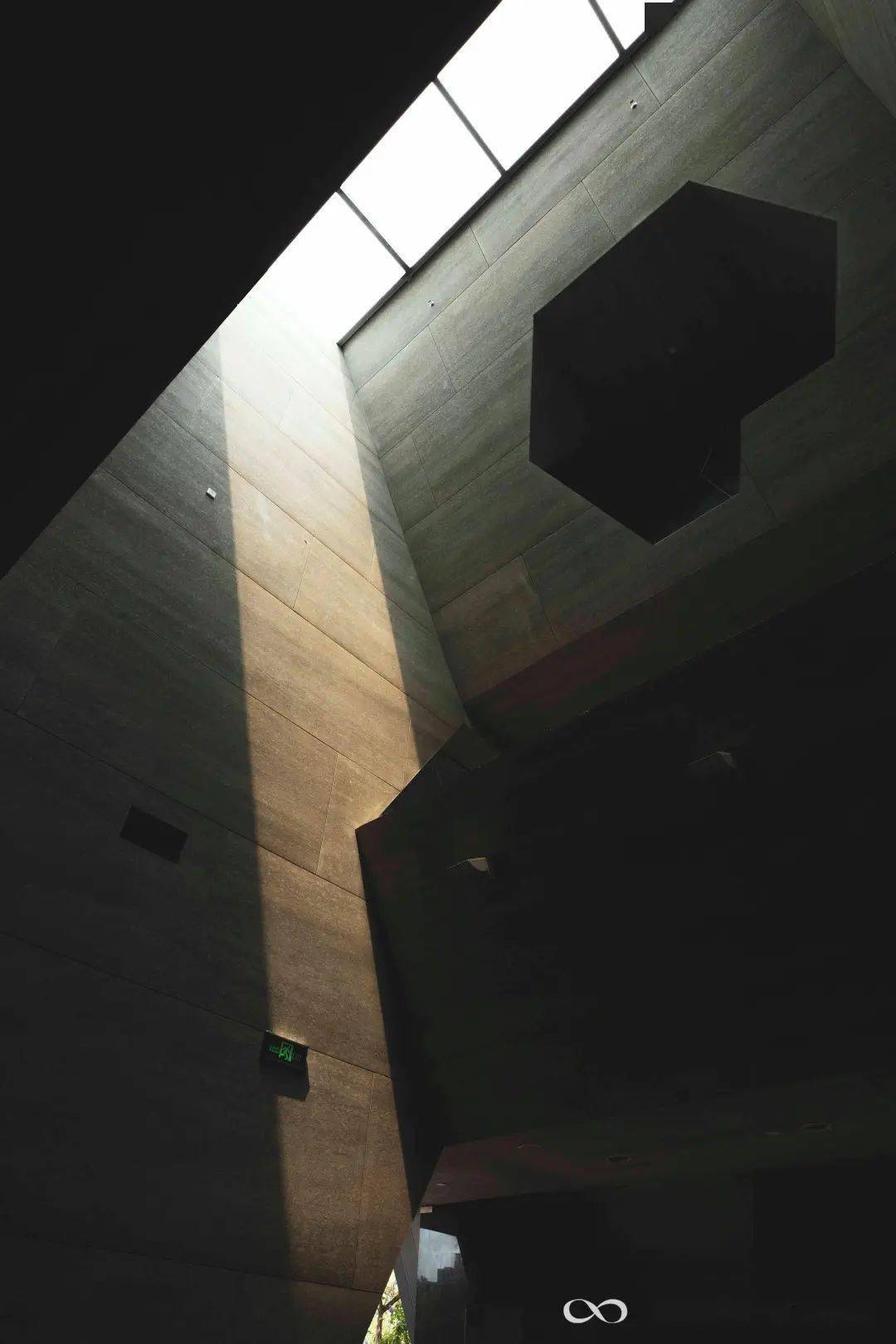 深圳「悬浮美术馆」,很多人没去过