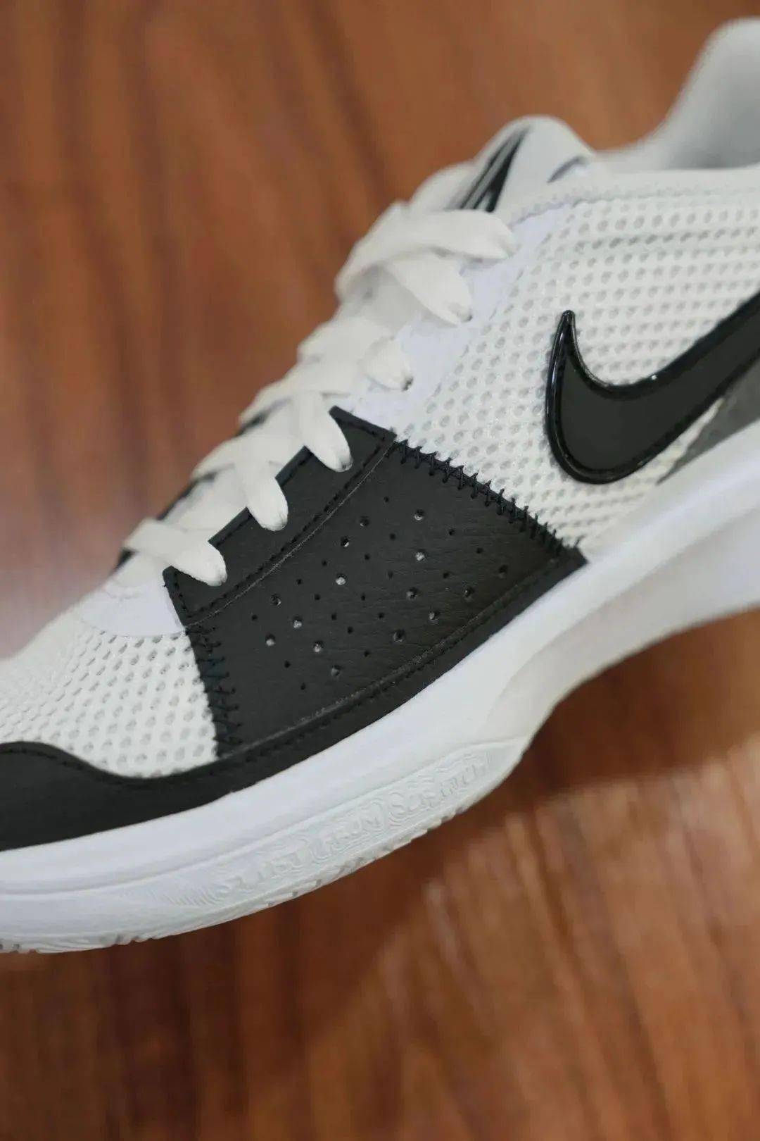 我们为什么要关注gs版本的球鞋?_细节_图片_部分