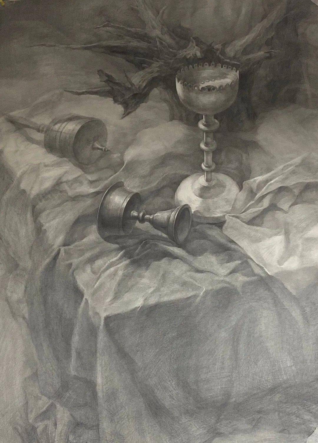 静物素描中,虚实关系很重要!_画面_整体_物体