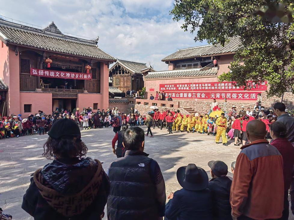 【网络中国节·元宵】川兴镇高山堡热闹庆元宵_活动_西昌市_灯会