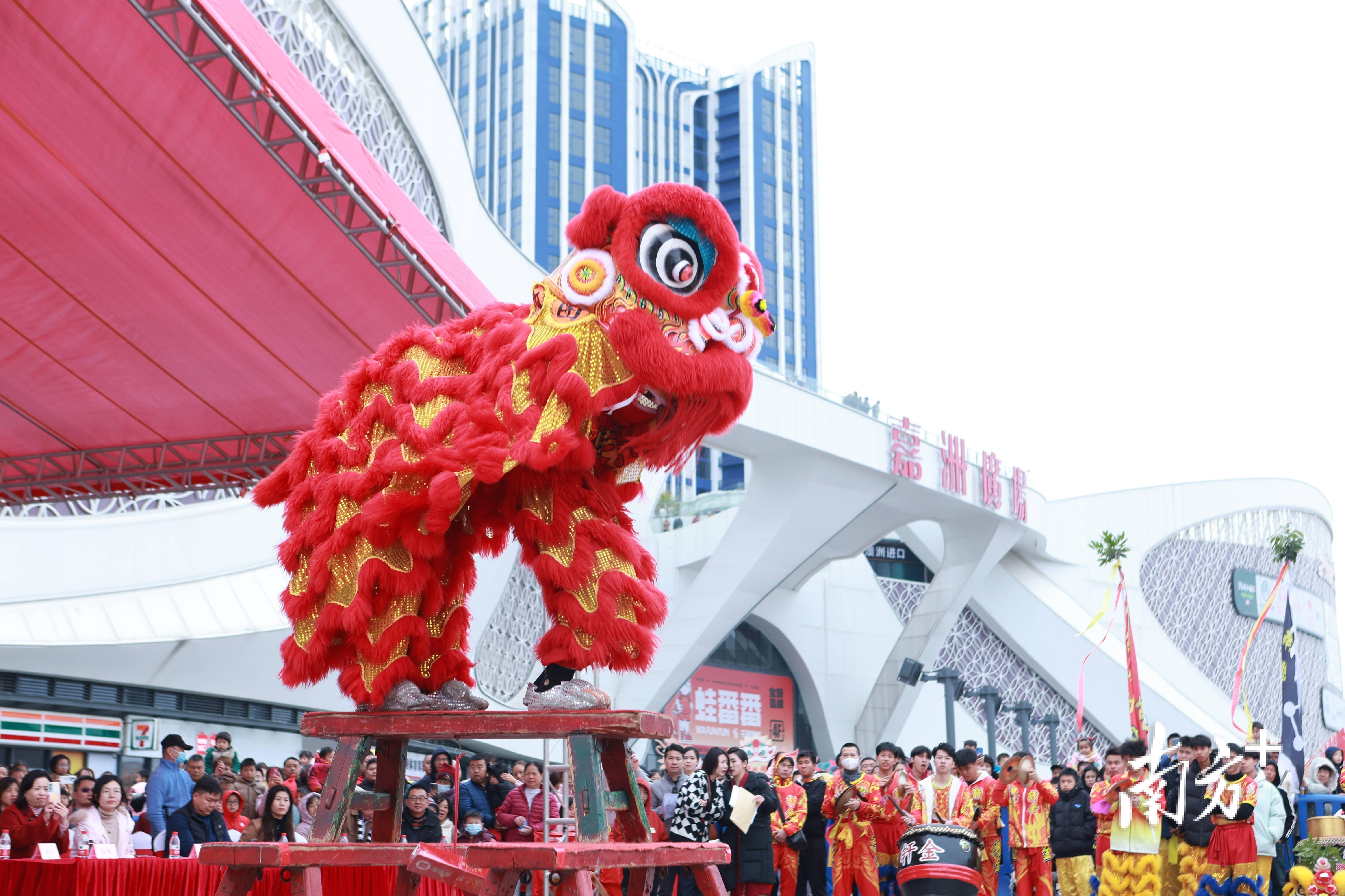 三水乐平风度广场图片