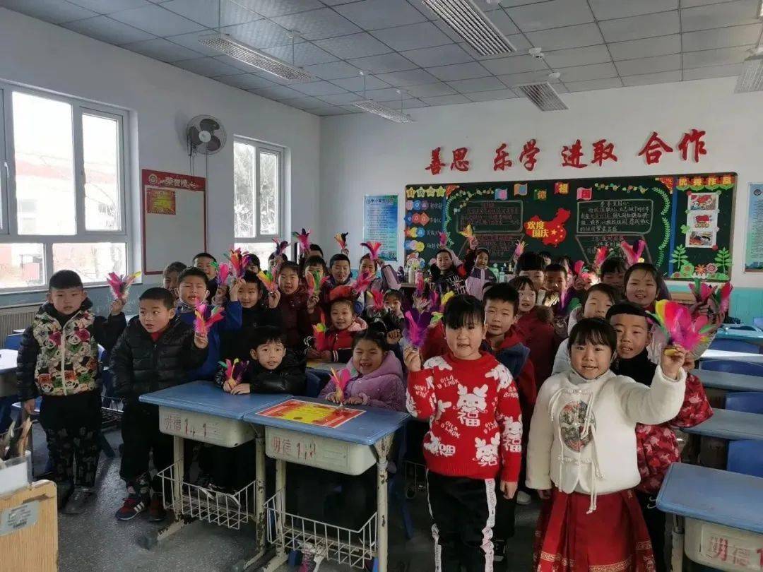 如果你要写开学,就不能只写开学~_凤翔小学_同学_黑板