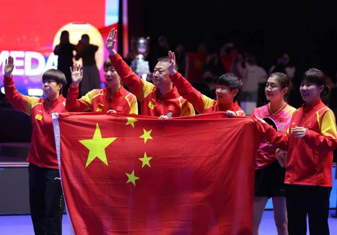 非常感谢大家属于整个中国国家乒乓球队这个冠军不属于我们五个人