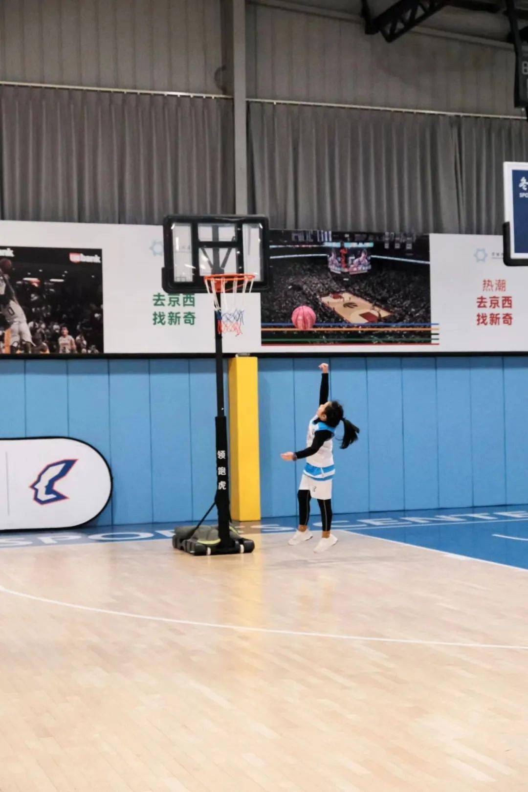 冬奥公园内藏着一个宝藏体育中心,正适合懒散了一个春节的上班族们来