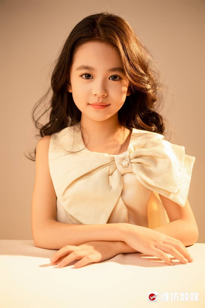 潍坊娃亮相央视元宵晚会_李昕桐_节目_表演