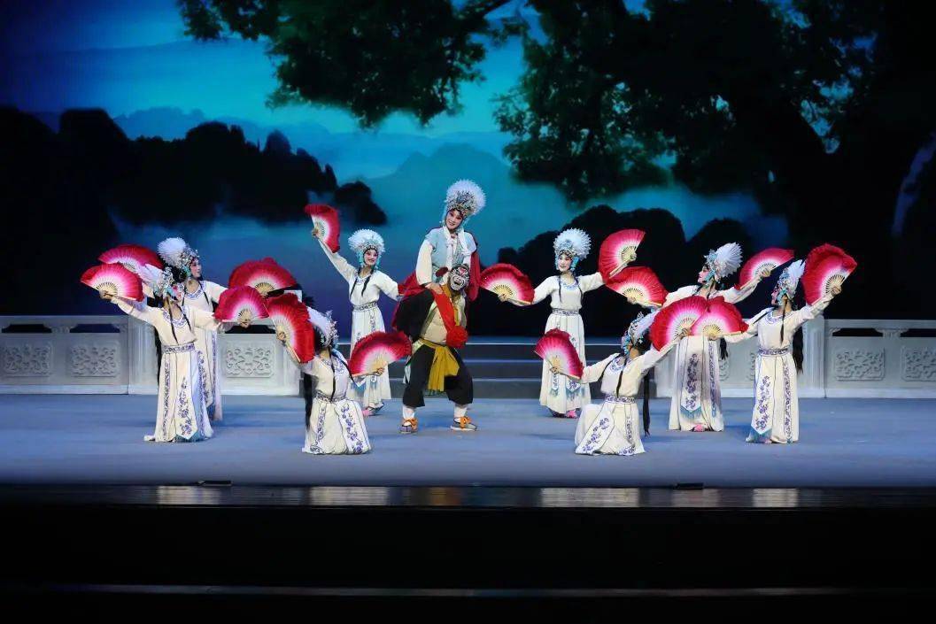 盛世梨园——2024年新春三晋戏曲演唱会圆满举办_演出_中共山西省委