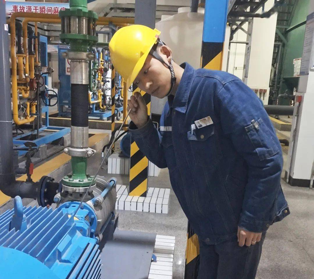 【奋斗者99一线故事】潘风龙:爱企爱岗显担当_运行_生产_设备