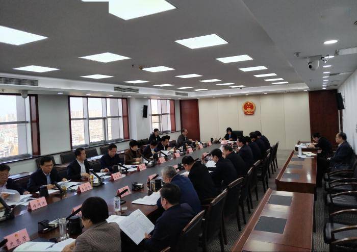 滨州市人大常委会党组及机关党组理论学习中心组举行集