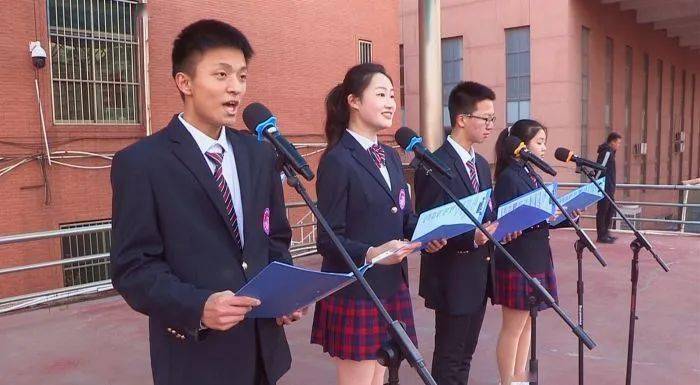 塘沽一中"开学需要仪式感 ,作为滨海新区2024春季开学的主会场,我们