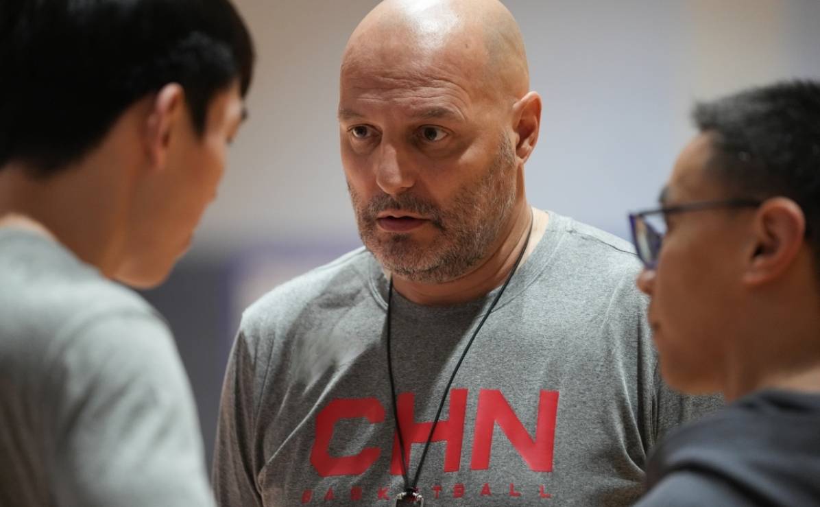 前男篮主帅犀利点评!_比赛_战术_日本