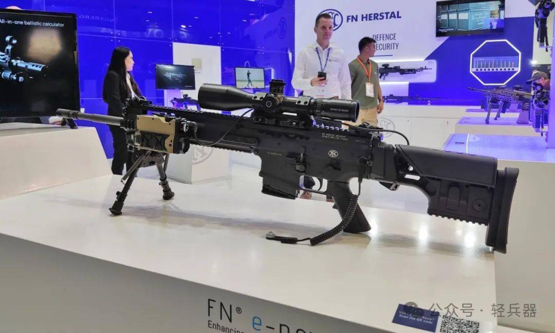 最新一届阿布扎比国际防务展,各国军火公司各显神通,这些轻武器你见过