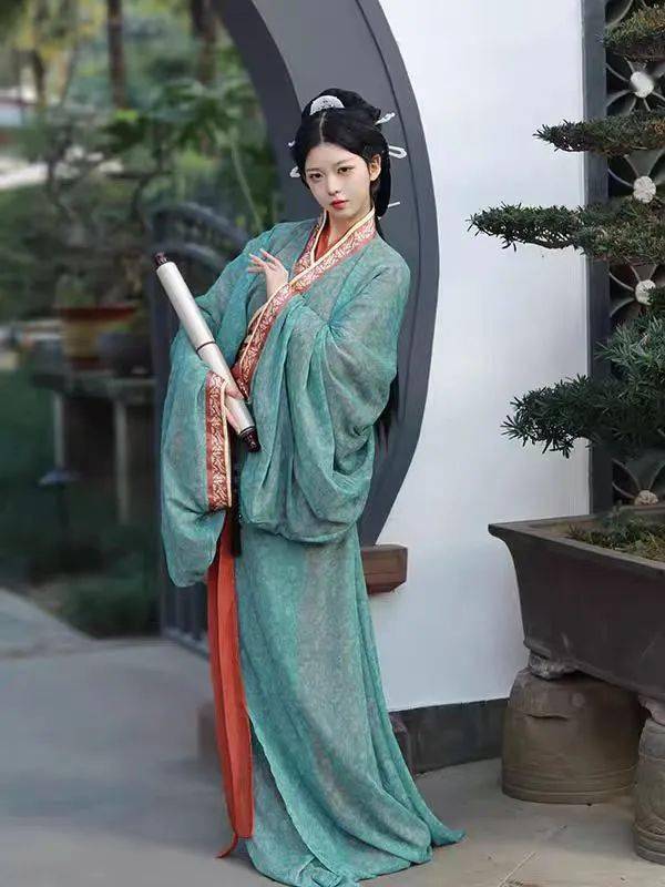 直裾138元/套,晋制168元/套,满园深浅色,照在绿波中!_款式_口令_价格