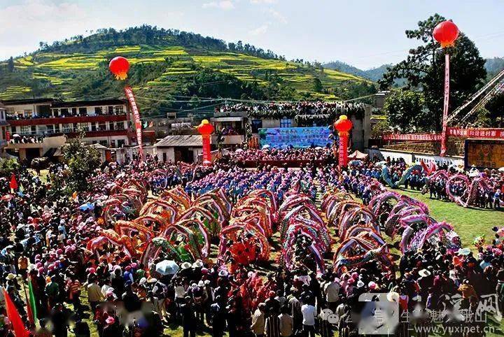 云南峨山县彝族"开新街"_活动_文化_民间