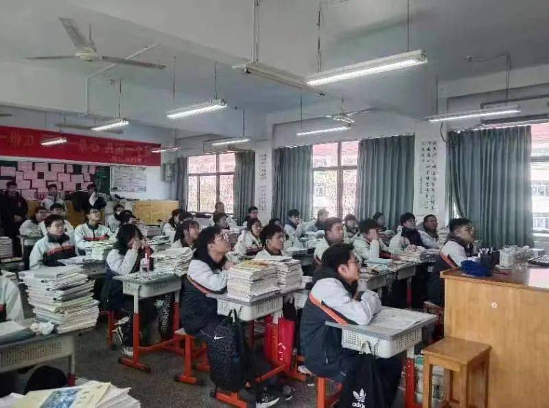 感恩母校行(139)| 走进临安区於潜中学