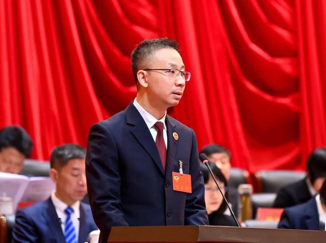 一图读懂丨蓬安县人民检察院工作报告_来源_何小康_常务副