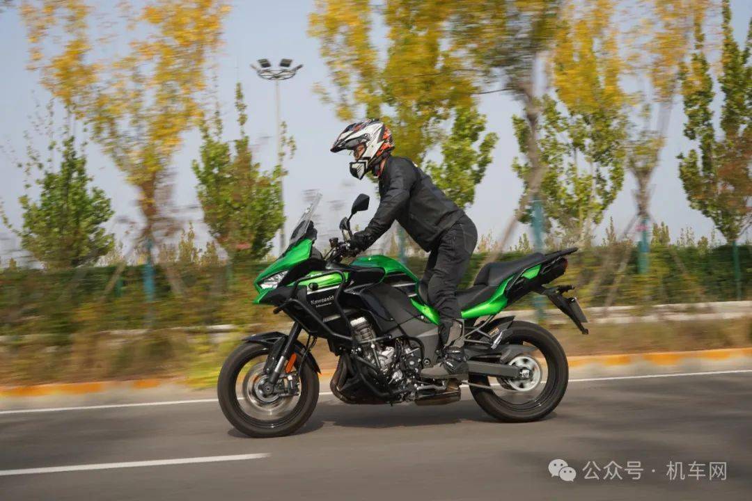 jc君测评:川崎versys 1000,心有猛虎,细嗅蔷薇_搜狐汽车_搜狐网