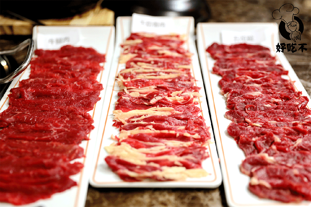 就餐还能免费领代币,消费满$100送10枚游戏币,满$