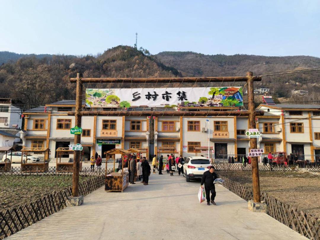 郧西县上津镇"小庭院"里的"大活力"_湾村_村民_发展