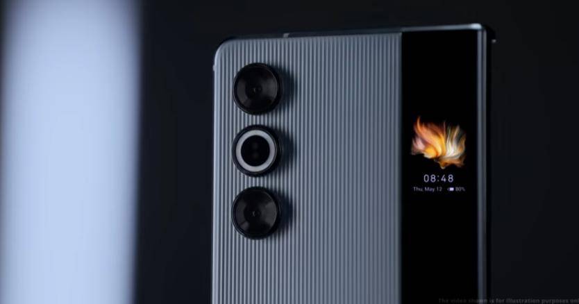 传音 Tecno Phantom Ultimate 卷轴屏手机亮相 MWC 2024 - 数码前沿 数码之家