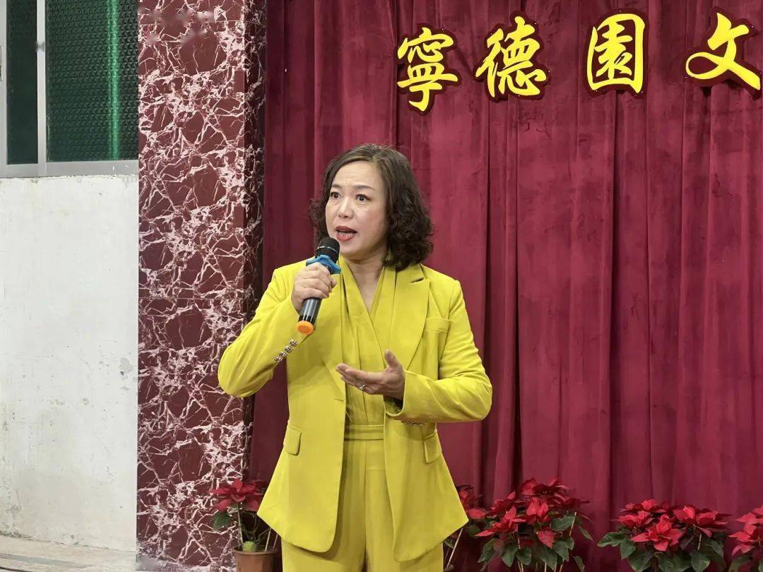 魅力侨乡潮剧名家张怡凰走进西门社区惠民演出潮音乡韵共传承助推百千