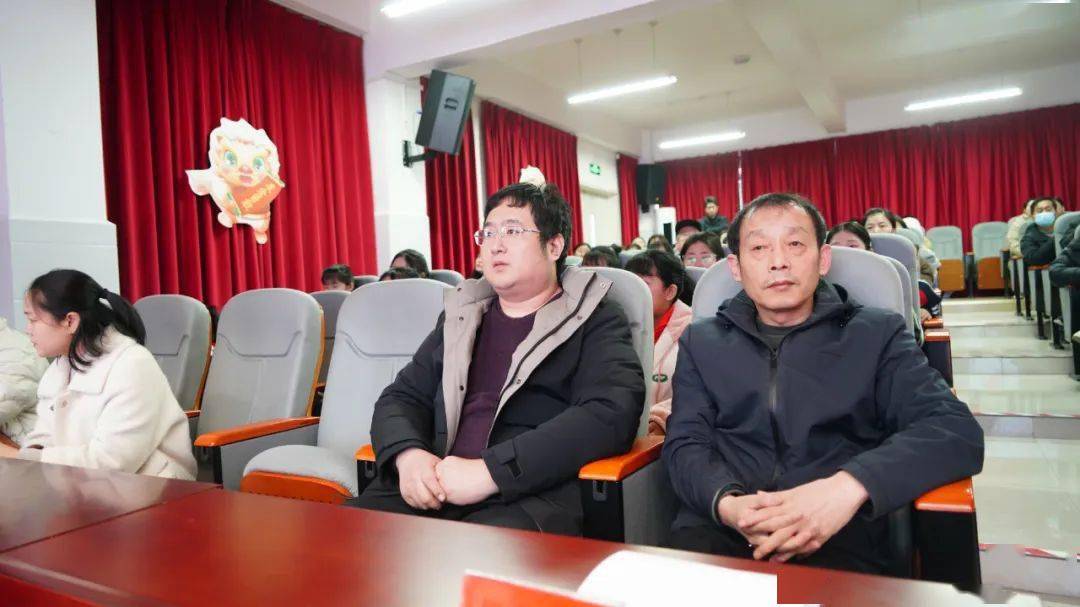 "传承雷锋精神 争做追锋少年"——临西县"寻找身