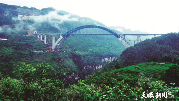 跨越山河看贵州 