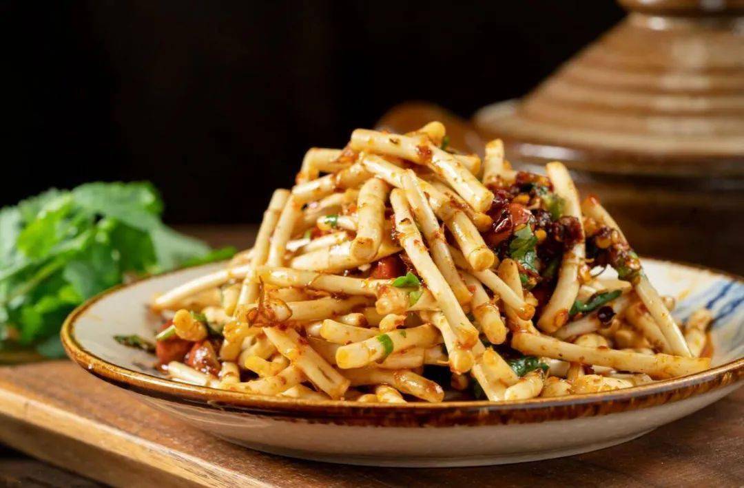 咬住春天,在大理67" 放肆撒野 "_马桑_树皮_木瓜