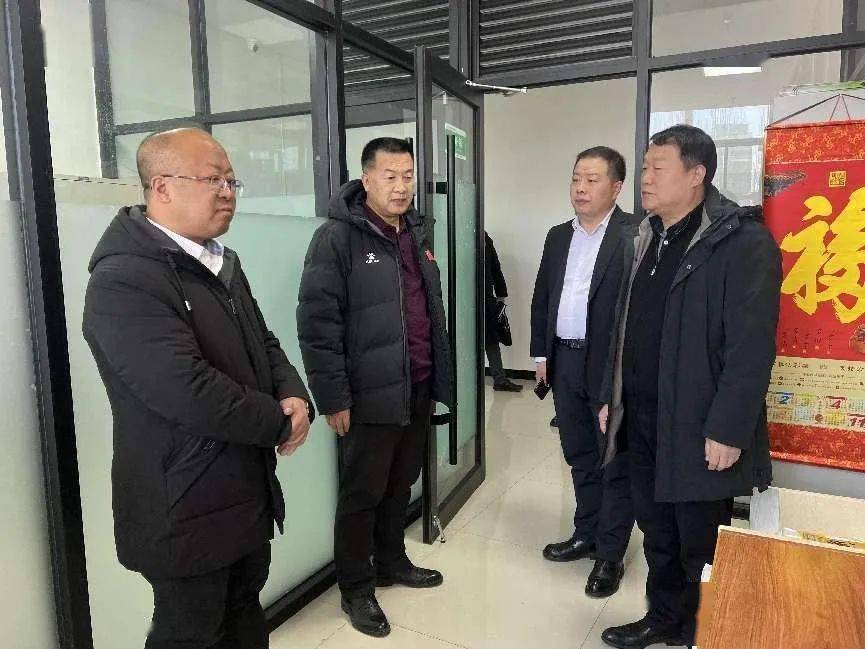 郝文跃调研市体育彩票中心