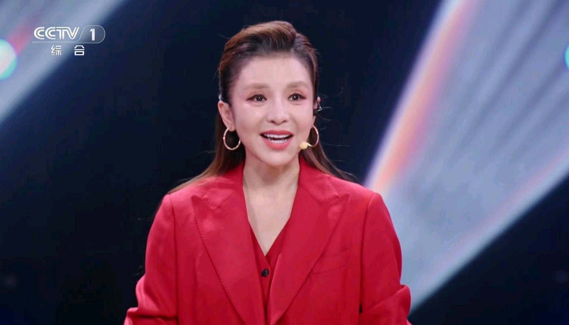 《星光大道》大改版,调整主持人回归最初赛制,观众口碑仍不理想