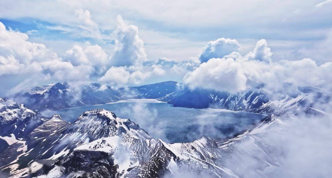 奔走相告,三月的吉林春光正好!_长白山_冰雪_大地
