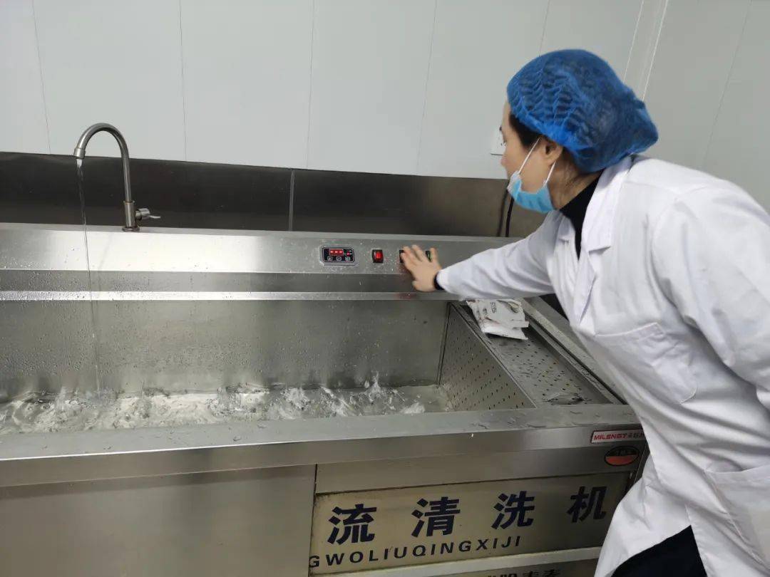 大连校园食品安全按最高风险等级监管_进行_师生_中山