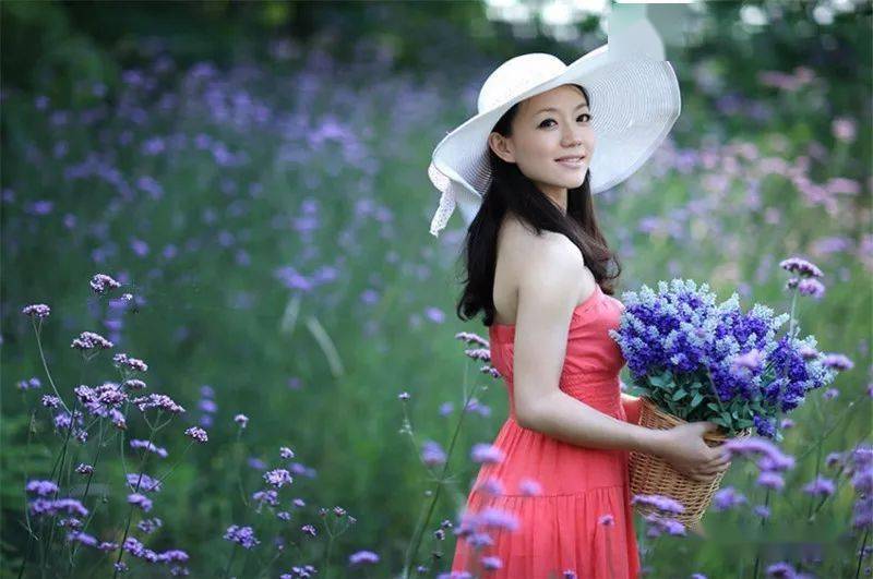 【连衣裙】宋冬野经典歌曲(深情次中音萨克斯音乐)_唯美_店铺_品牌