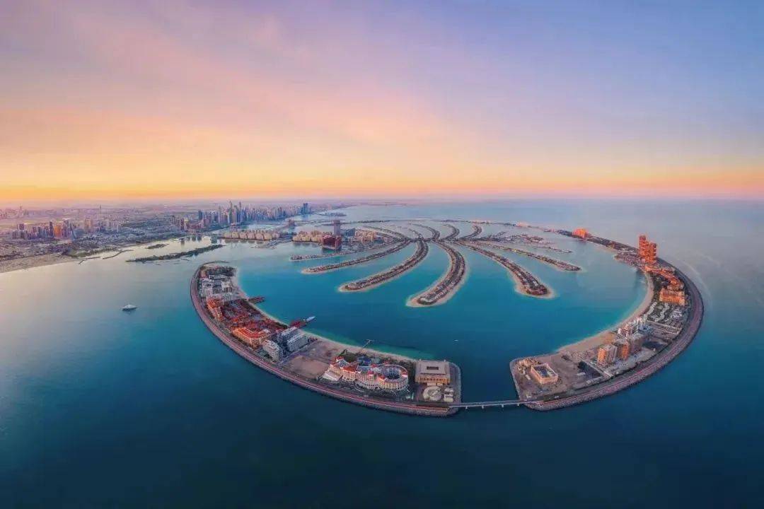 超值阿联酋6日游!!一件打卡四大酋长国,迪拜 阿布扎比 沙迦 阿治曼,体