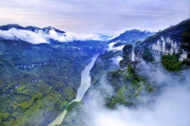 上春山铜仁春光无限好