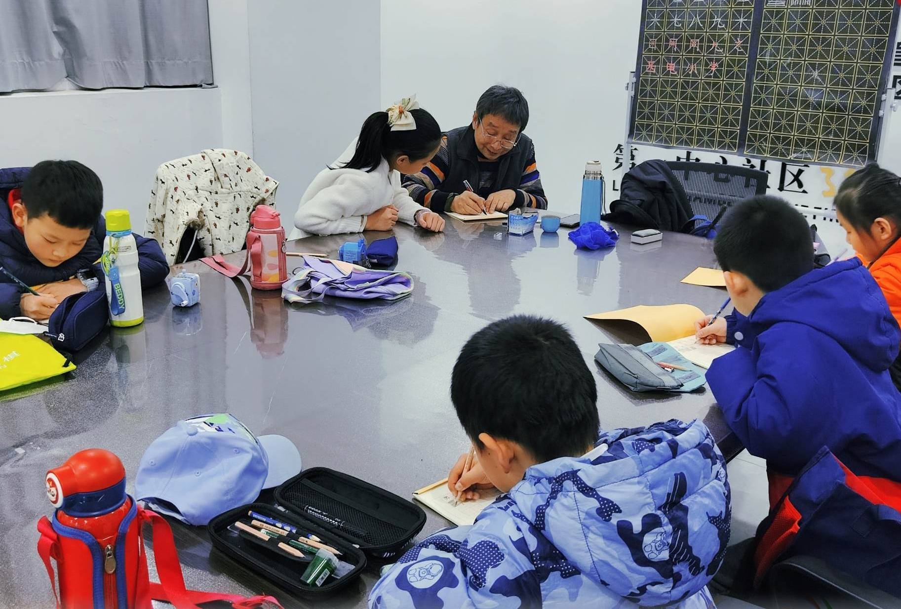 社区周末课堂复课 助力孩子健康成长_指导_中心_中小学