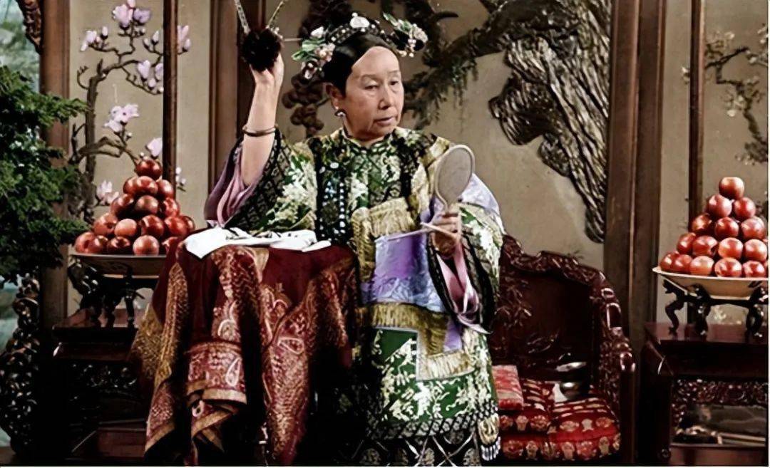 李莲英姐姐隐瞒真相,大清灭亡后才敢说:慈禧其实并非病死的_皇帝_权力