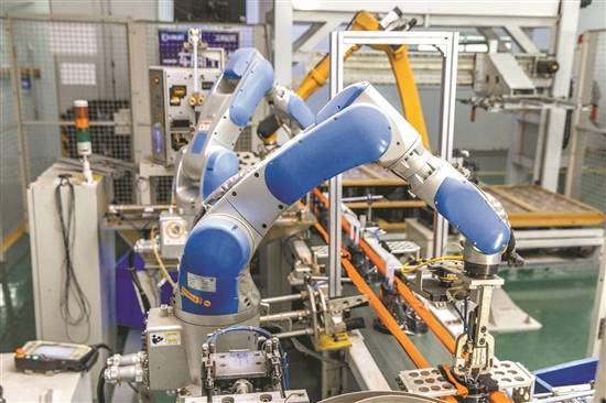 佛山:制造业当家引领 城产人文相融合